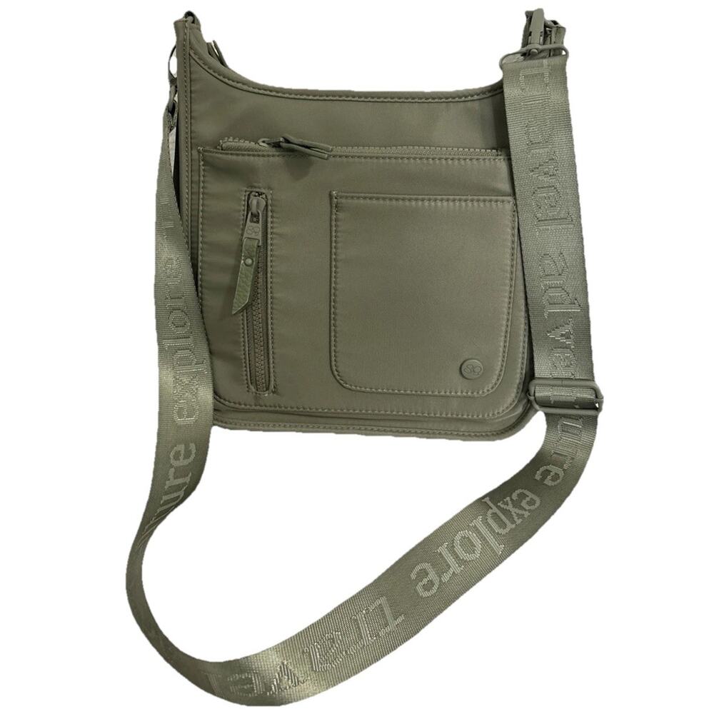 Samantha Brown To-Go Tweed Crossbody Bag Green Travel Handbag Purse NWOT